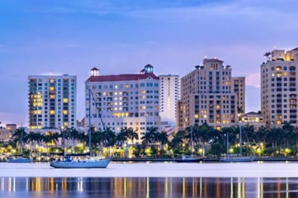 Beautiful Main House In เวสต์ปาล์มบีช ภายนอก รูปภาพ